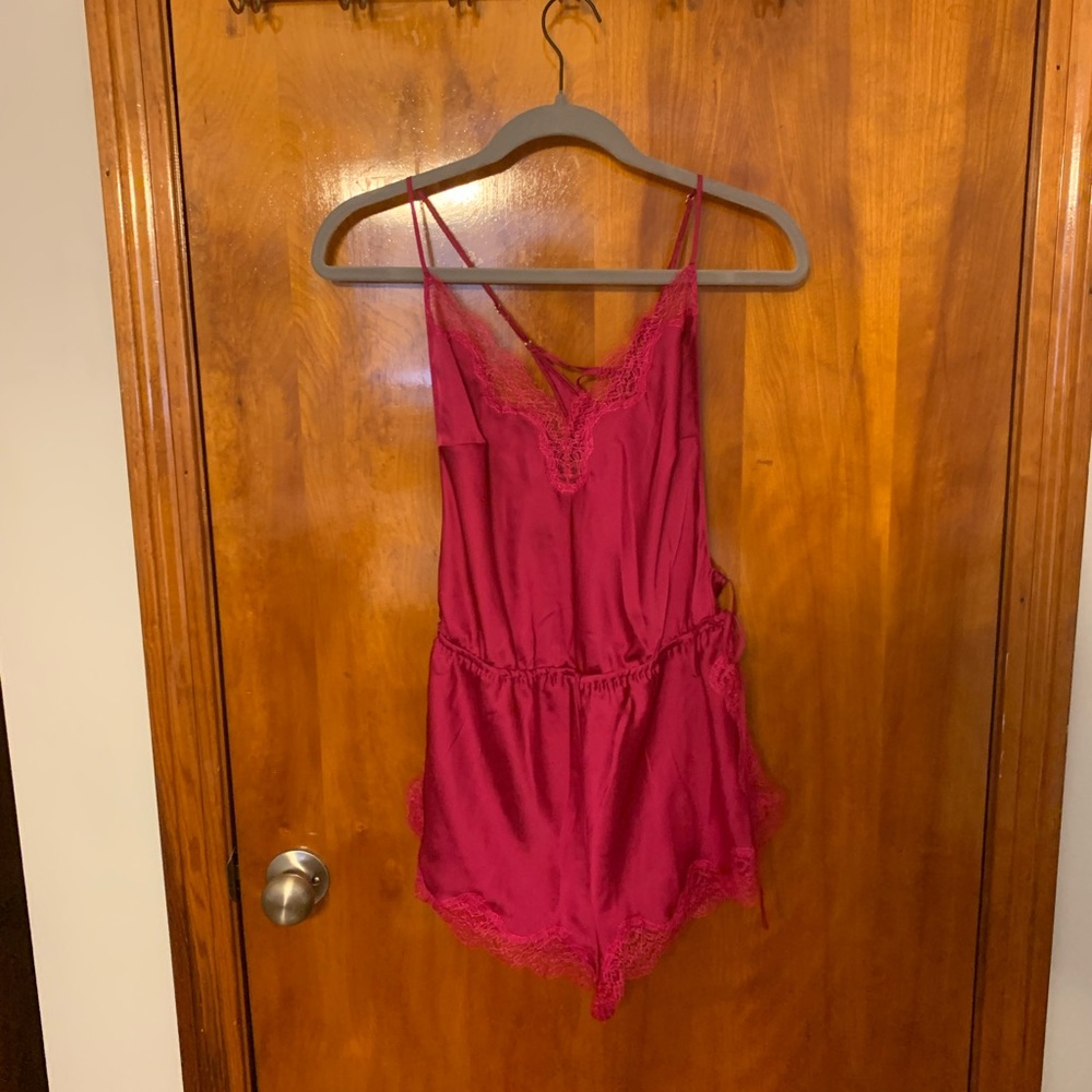 Victoria’s Secret Pink Lace Romper Size Medium